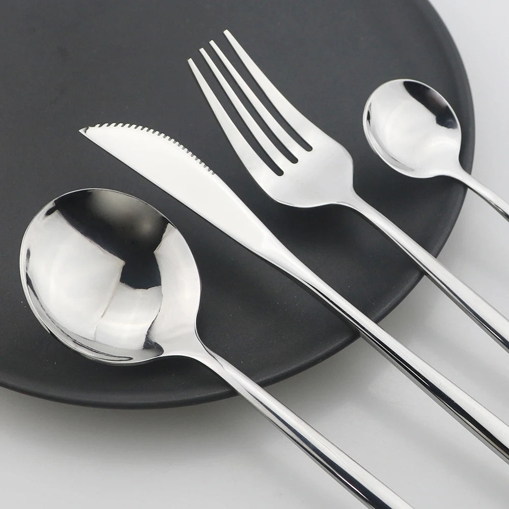 24 Pieces Cutlery Set